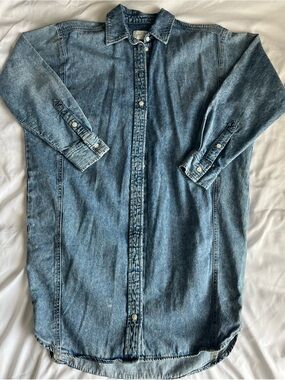 Women’s Denim Oversized Shirt/Jacket